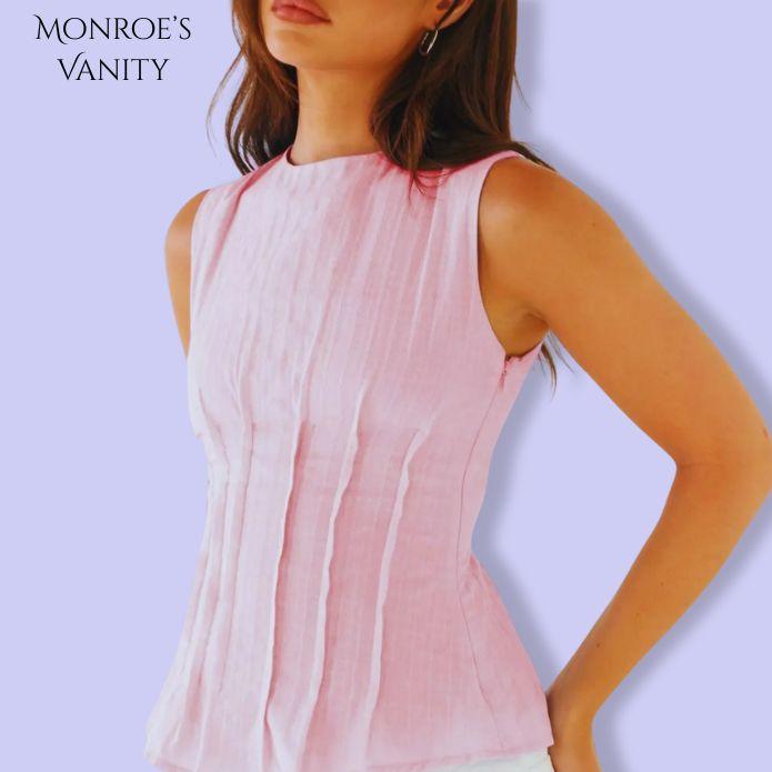 SORELLE - Tie-Back Fitted Top